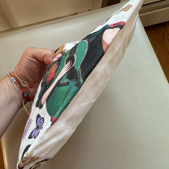 COSMETIC POUCH NEW IN PACKAGE - Picture 4 of 6